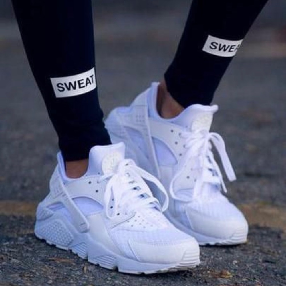 Nike Air Huarache Run Sz 9